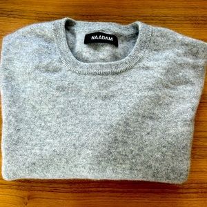 Nadaam cashmere sweater Large fits more like a Medium unisex